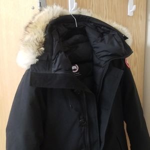 Canada Goose Chateau Black Parka